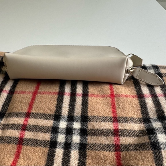 Burberry beauty pouch - Picture 4 of 4